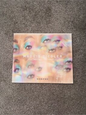 Morphe Maddie Ziegler Eyeshadow Palette